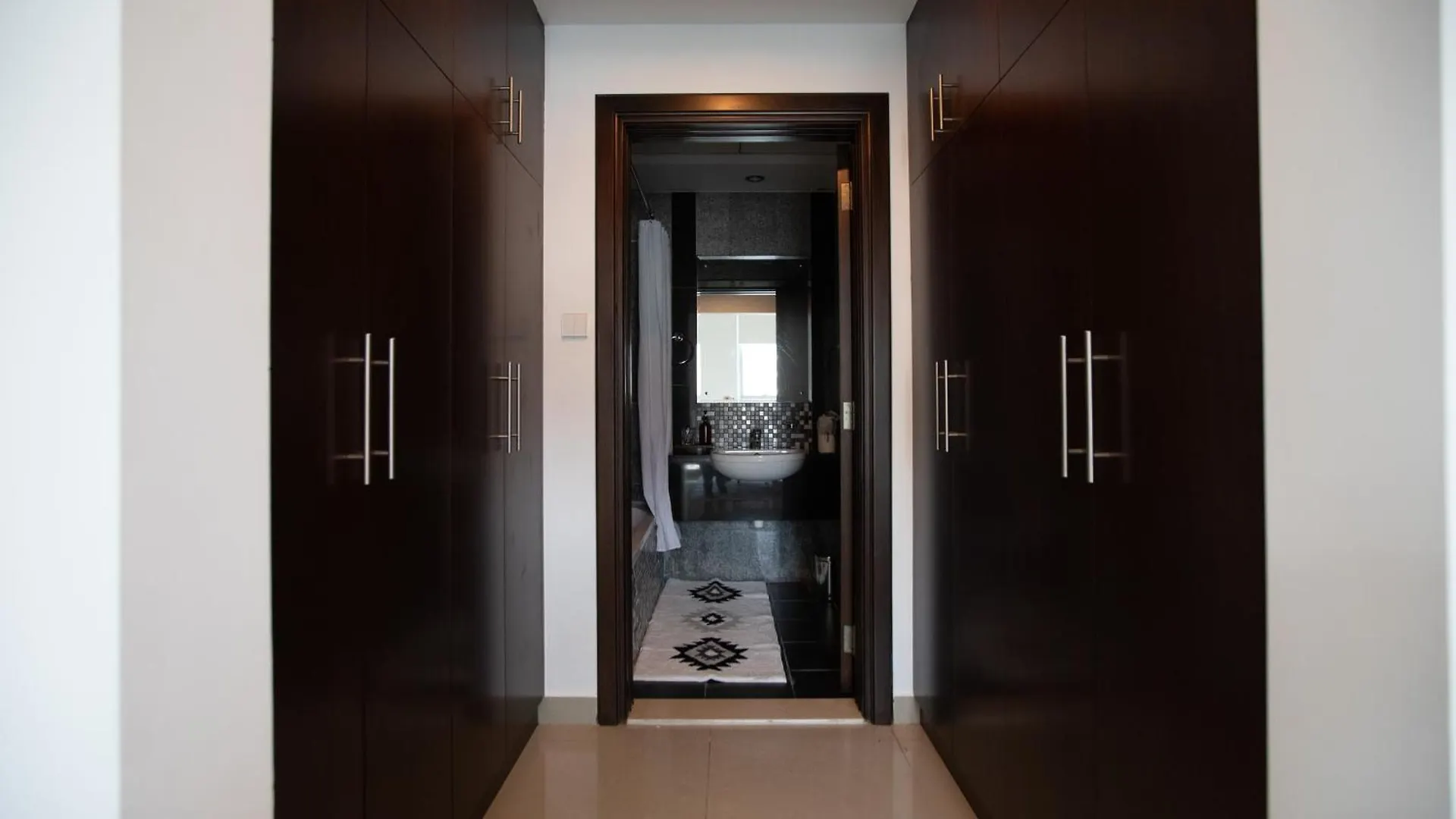 Noma Fairview - Burj Khalifa View Stunning Apartment In Business Bay Dubai
