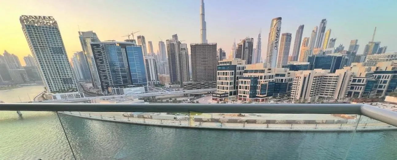 Noma Fairview - Burj Khalifa View Stunning Apartment In Business Bay Dubai