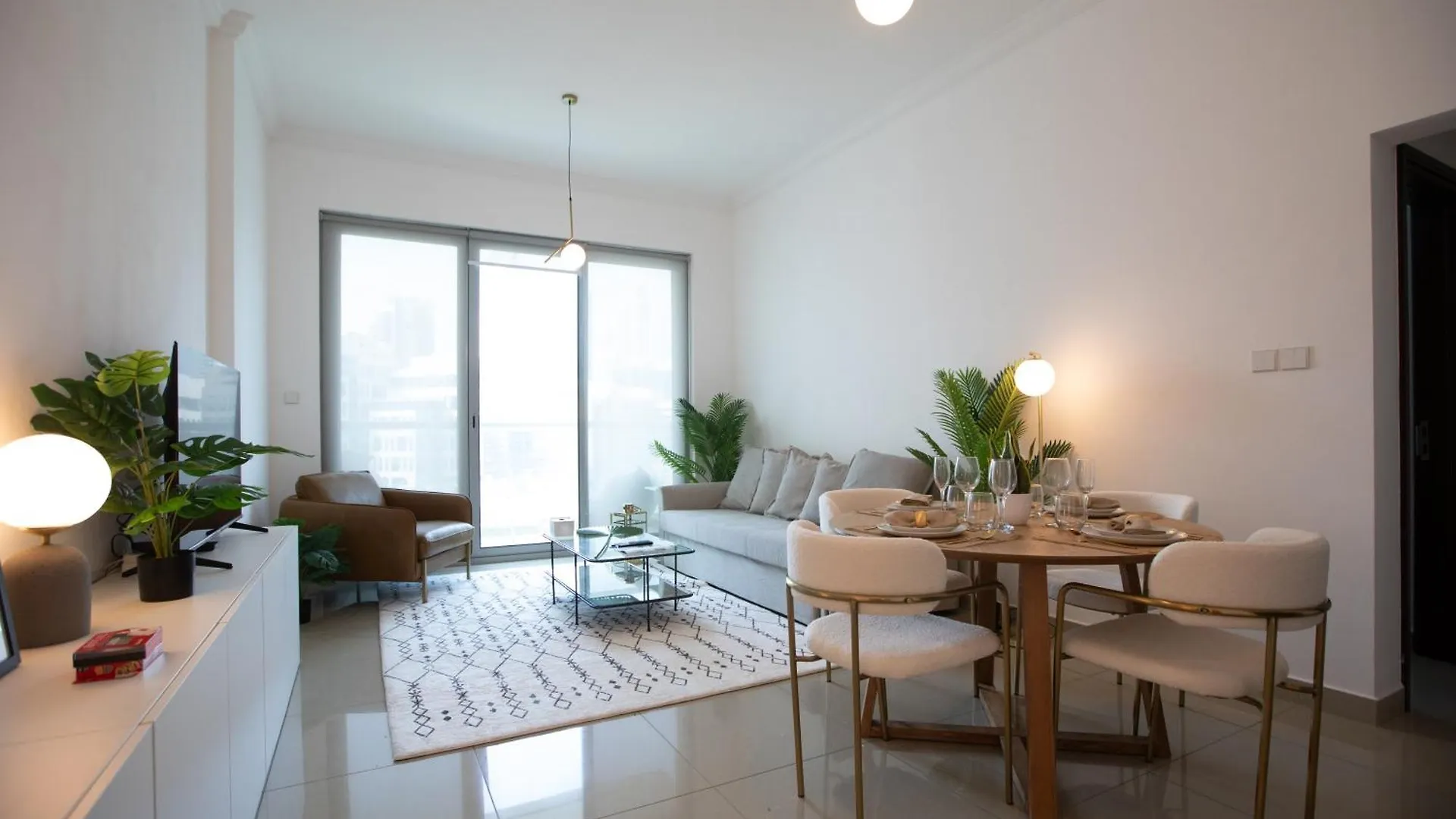 Noma Fairview - Burj Khalifa View Stunning Apartment In Business Bay Dubai 0*,